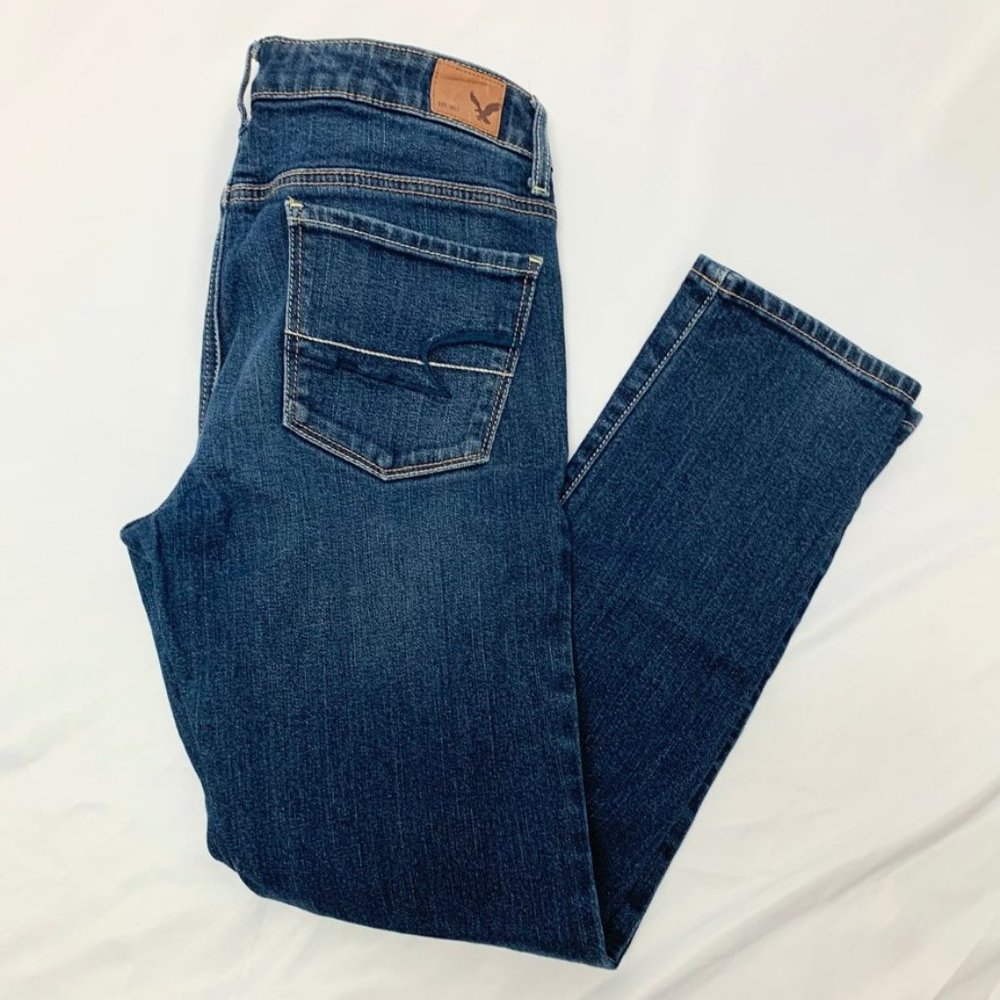 American Eagle Outfitters Skinny Stretch Dark Wash Jeans Size 6 Short